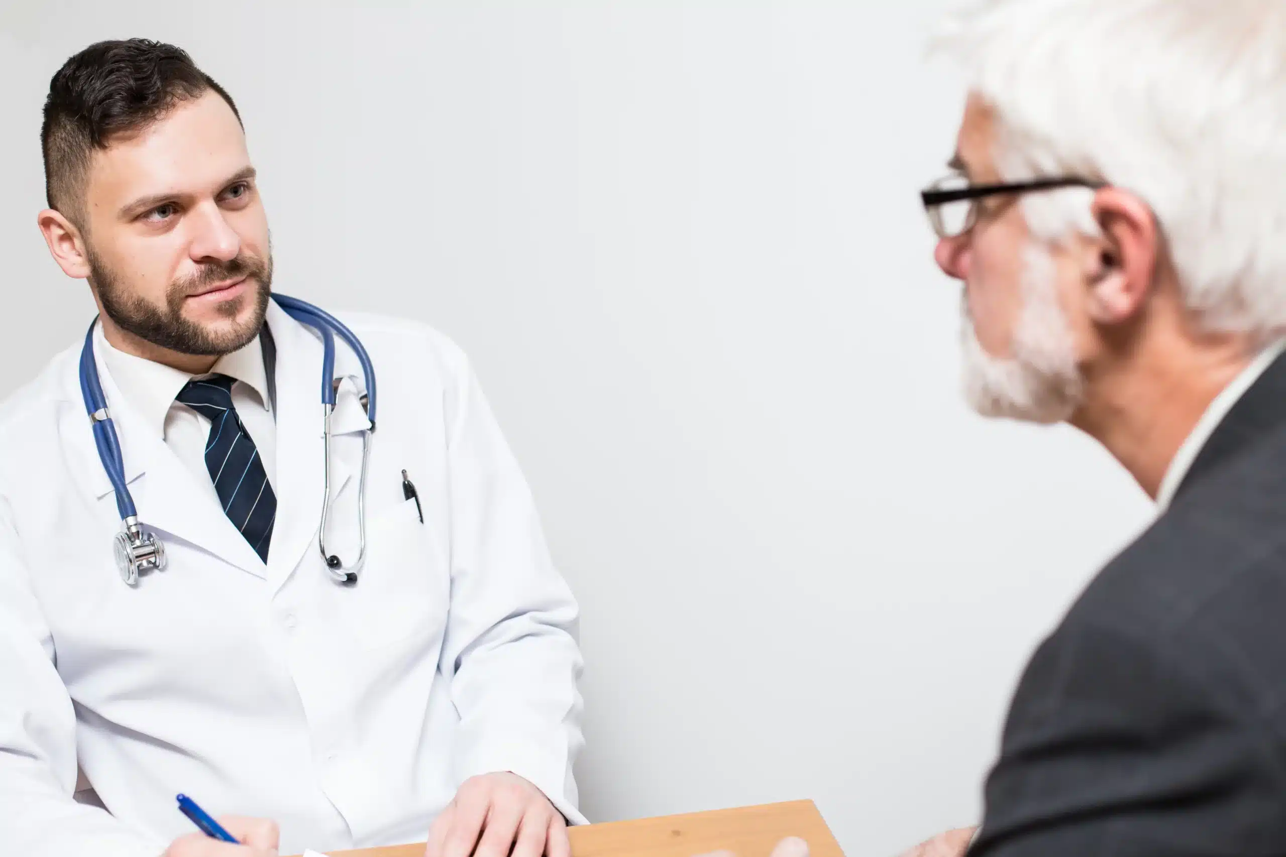 Véres vizelet vizsgálat a Lotusz Medical Center labordiagnosztikai részlegében.