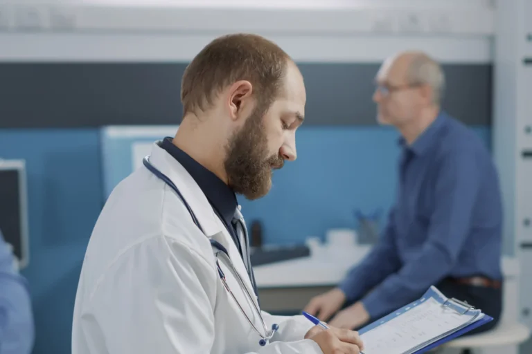 Végbélrepedés kezelése a Lotusz Medical Centeben.